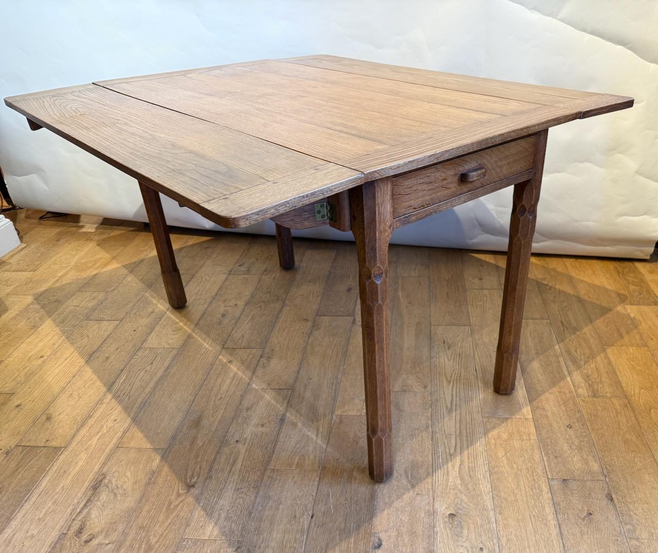 Arts and Crafts Oak Drop Leaf Table