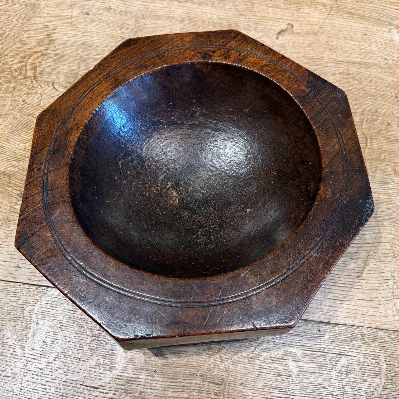Elm Chopping Bowl