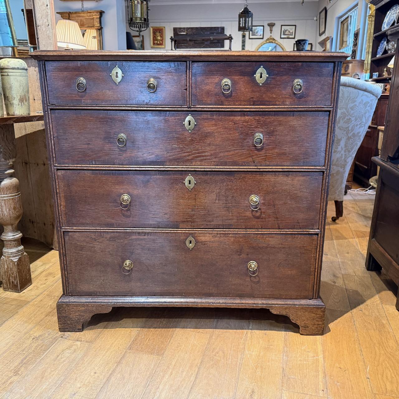 Queen Anne Oak Chest of Drawers