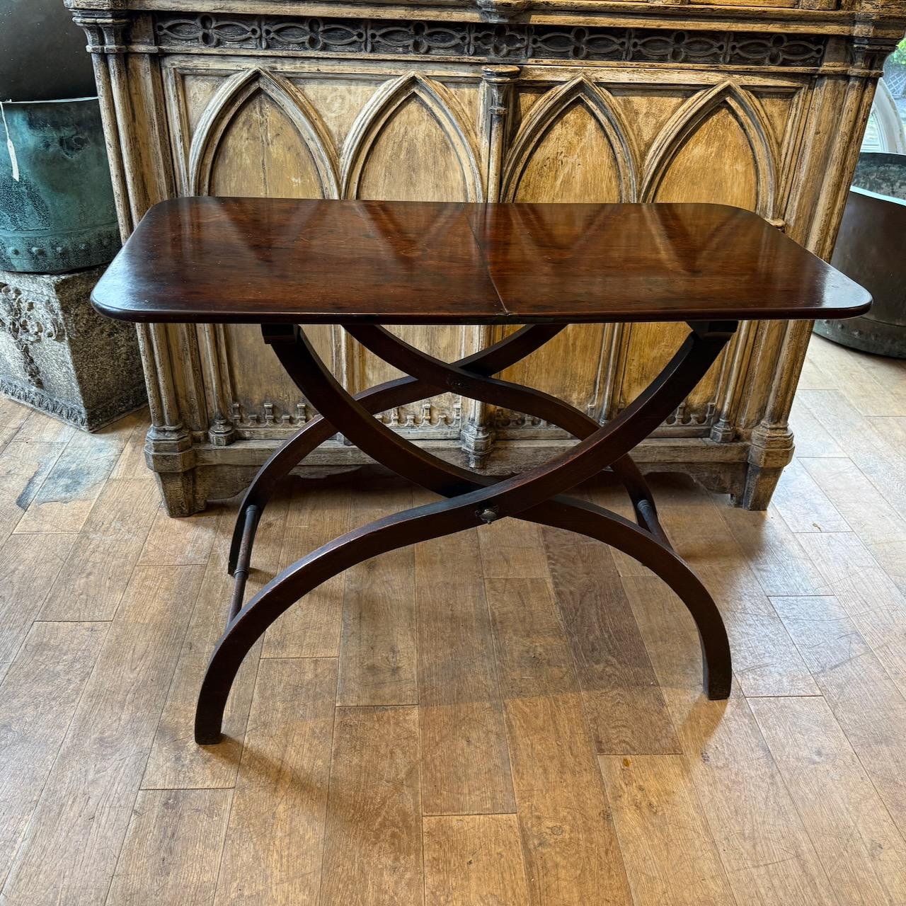 Regency Coaching Table